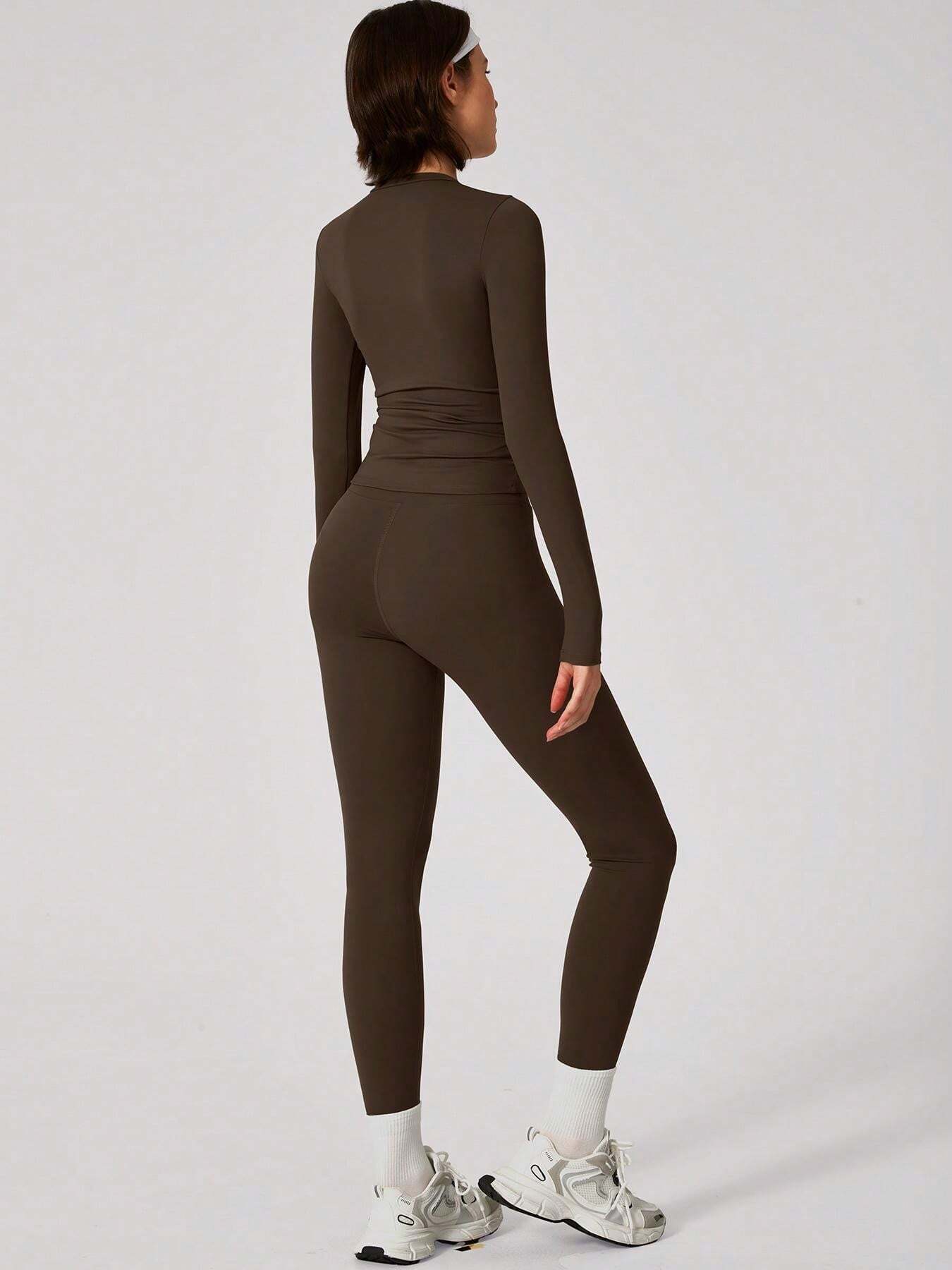 High Elastic Round Neck Slim Fit Athletic Set